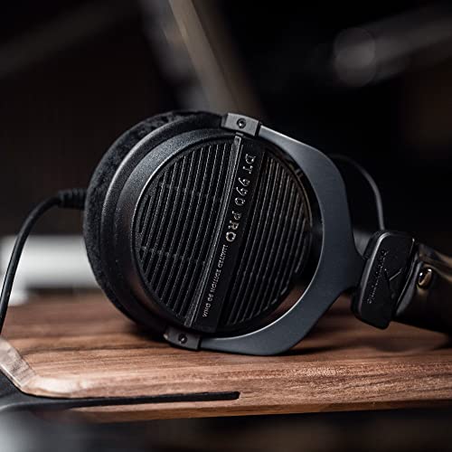 beyerdynamic DT 990 PRO Ear Studio Monitor Headphones