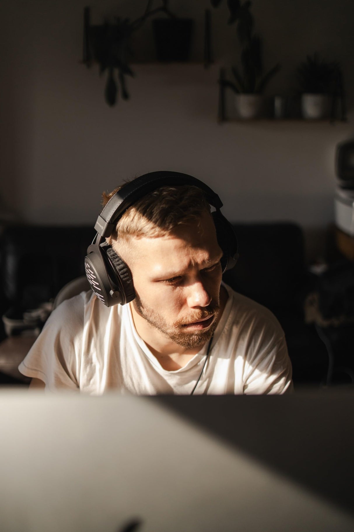 beyerdynamic DT 1990 Pro Open Studio Headphones