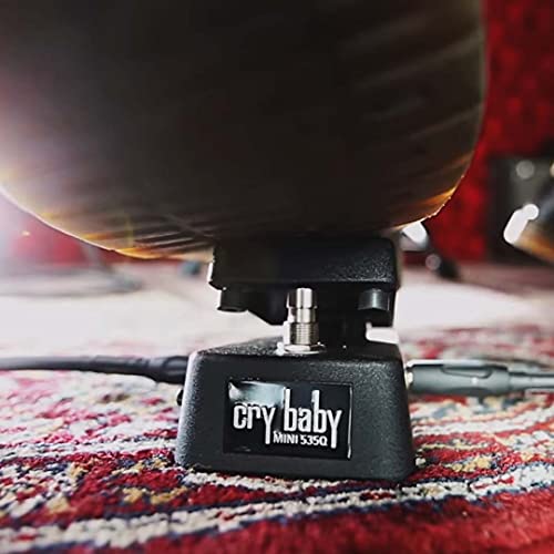 Dunlop Cry Baby 535Q Mini Wah Guitar Effects Pedal (CBM535Q) Bundle with Blucoil 4x Guitar Picks, 10' Straight Instrument Cable (1/4"), 9V AC Adapter, 2x Patch Cables, 5x Cable Ties, and 20' XLR Cable